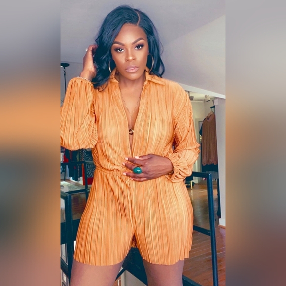 Romper - Picture 2 of 3